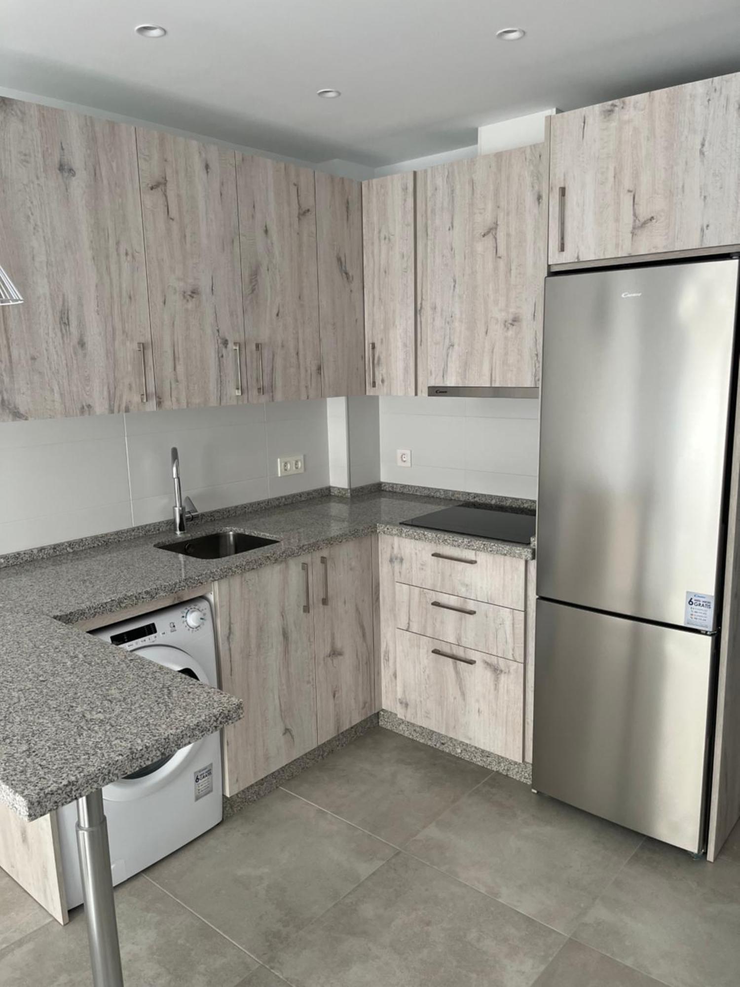 Piso Alma 2B Lägenhet Fuengirola Exteriör bild